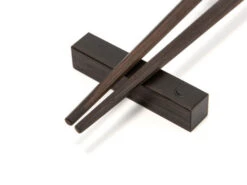 Essstäbchenablage MOON Ebony -Geschäft Für Heimgeschirr essstaebchenablage moon ebony 1